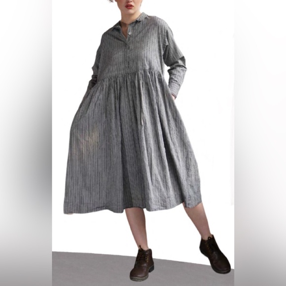 Shades of grey!Cotton empire pinstriped dress - Picture 4 of 6